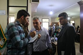 ارائه خدمات رایگان پزشکی بنیاد علوی در ساختمان بنیاد شهید سردشت