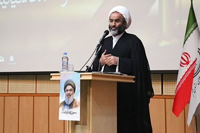 نماز جمعه تهران اقدام حکیمانه رهبر انقلاب در خنثی‌سازی جنگ شناختی بود