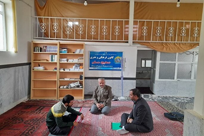 تربیت نیروی فرهنگی و جهادی ماحصل کانون‌های مساجد باشد