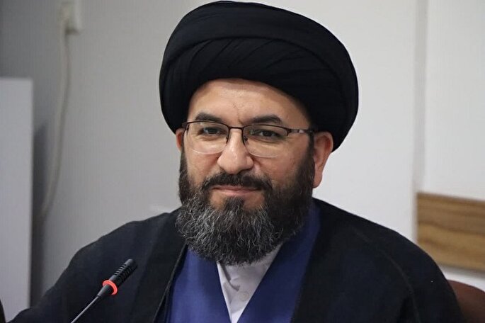 هیچ خسارتی بدتر از بی‌قرآن بودن نیست