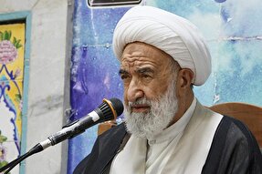 پاسداشت نیم قرن خدمات تبلیغی روحانی یزدی در حرم رضوی