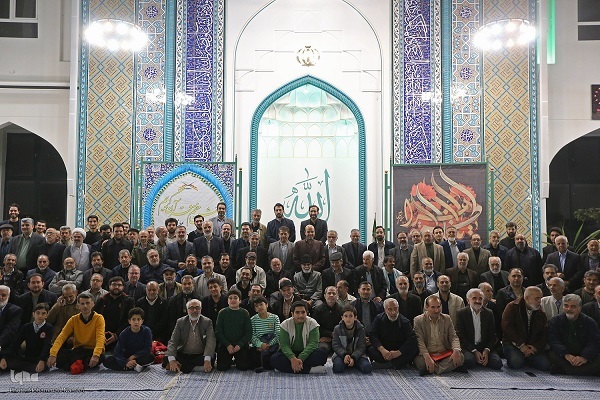 حضور پرشور قاریان پیشکسوت و جوان در جشن ختم قرآن + فیلم