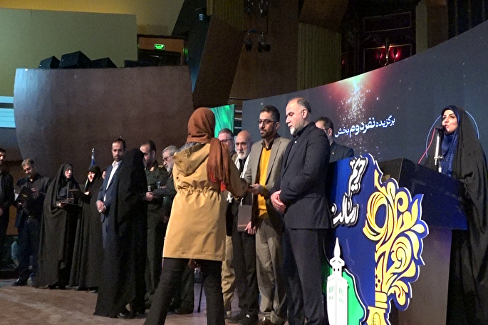 اختتامیه جشنواره حریم رسالت در گیلان برگزار شد