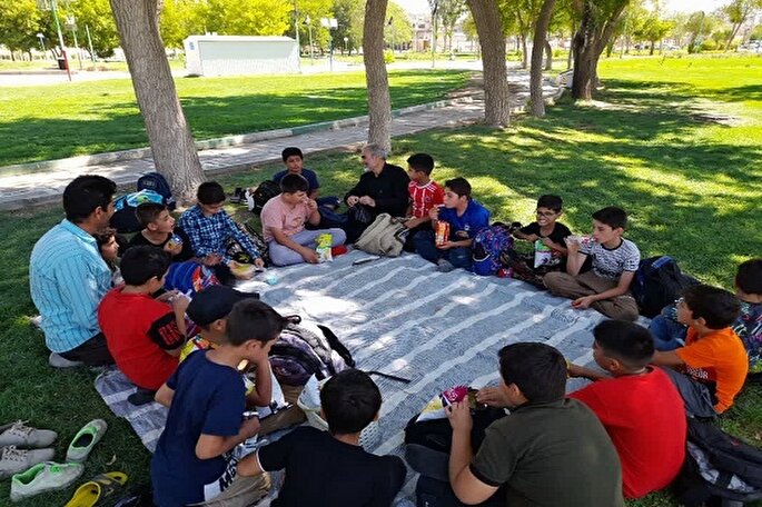 خانه‌‌ای روستایی که عطر قرآن می‌دهد