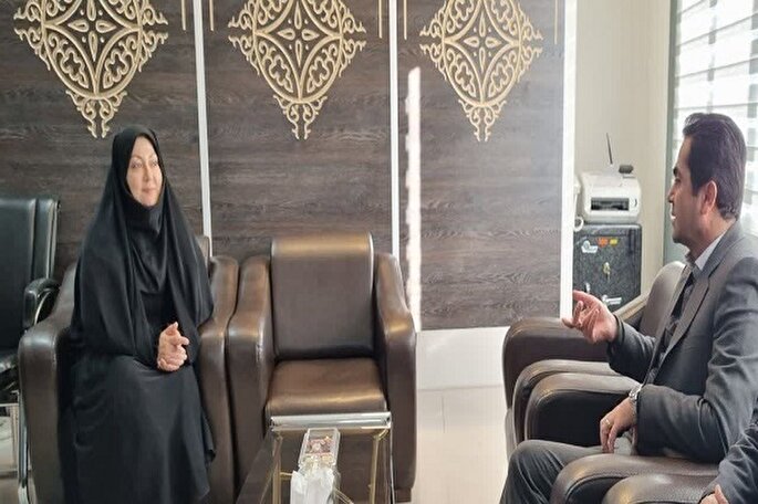 هنر منطقه لیلاخ کردستان باید از حاشیه خارج شود