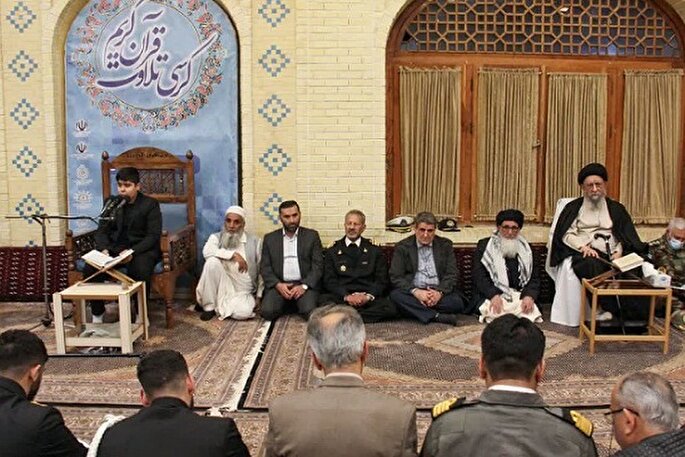 عکس | کرسی تلاوت قرآن در مسجد جامع گلشن