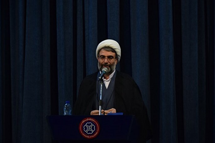 مراسم بزرگداشت، تشییع و وداع با پیکر مطهر شهید گمنام در سنندج برگزار شد