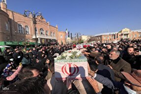 وداع باشکوه مردم ارومیه با پیکر شهدای گمنام دفاع مقدس‎