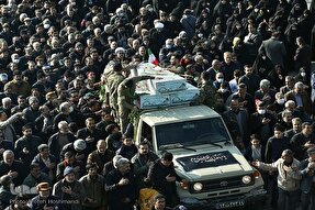 فیلم | تشییع پیکر شهدای گمنام در قزوین