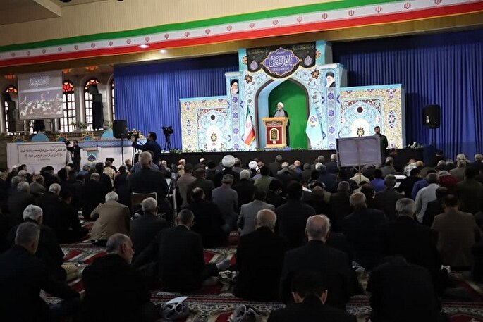 شب یلدا تهیدستان را فراموش نکنیم