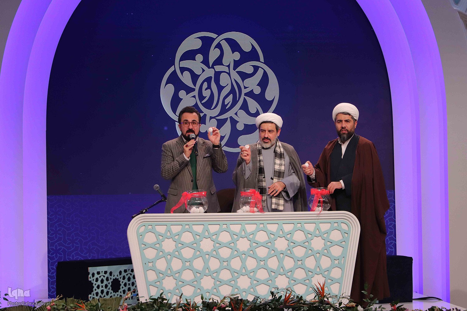 رقابت رشته حفط و قرائت بخش آقایان مسابقات سراسری قرآن‎