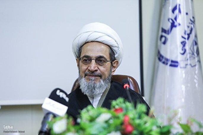 معاویه آن‌گونه که بود