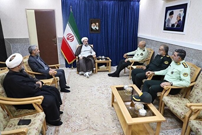 رفتار عملی فرماندهان و مسئولان باعث الگوپذیری می‌شود