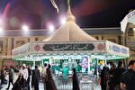 خدمت‌رسانی رزمندگان لشکر ۱۴ امام حسین(ع) در چای‌خانه حضرت رضا(ع)