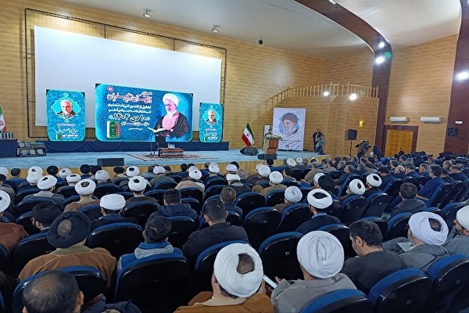 معرفی مفاخر دینی ضرورت جامعه امروز است