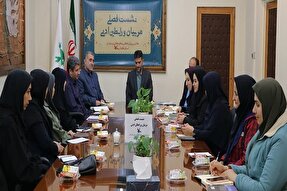 احیای زبان مادری و اشعار بومی در اولویت قرار گیرد