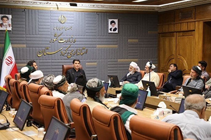 دیدار جمعی از علمای اهل سنت کردستان با استاندار