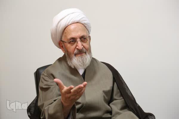 مشکلات معیشتی بهانه‌ای برای بی‌ارادگی در تحصیل نشود