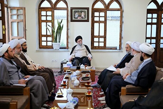 ارزش‌های انقلابی در مساجد تقویت می‌شود