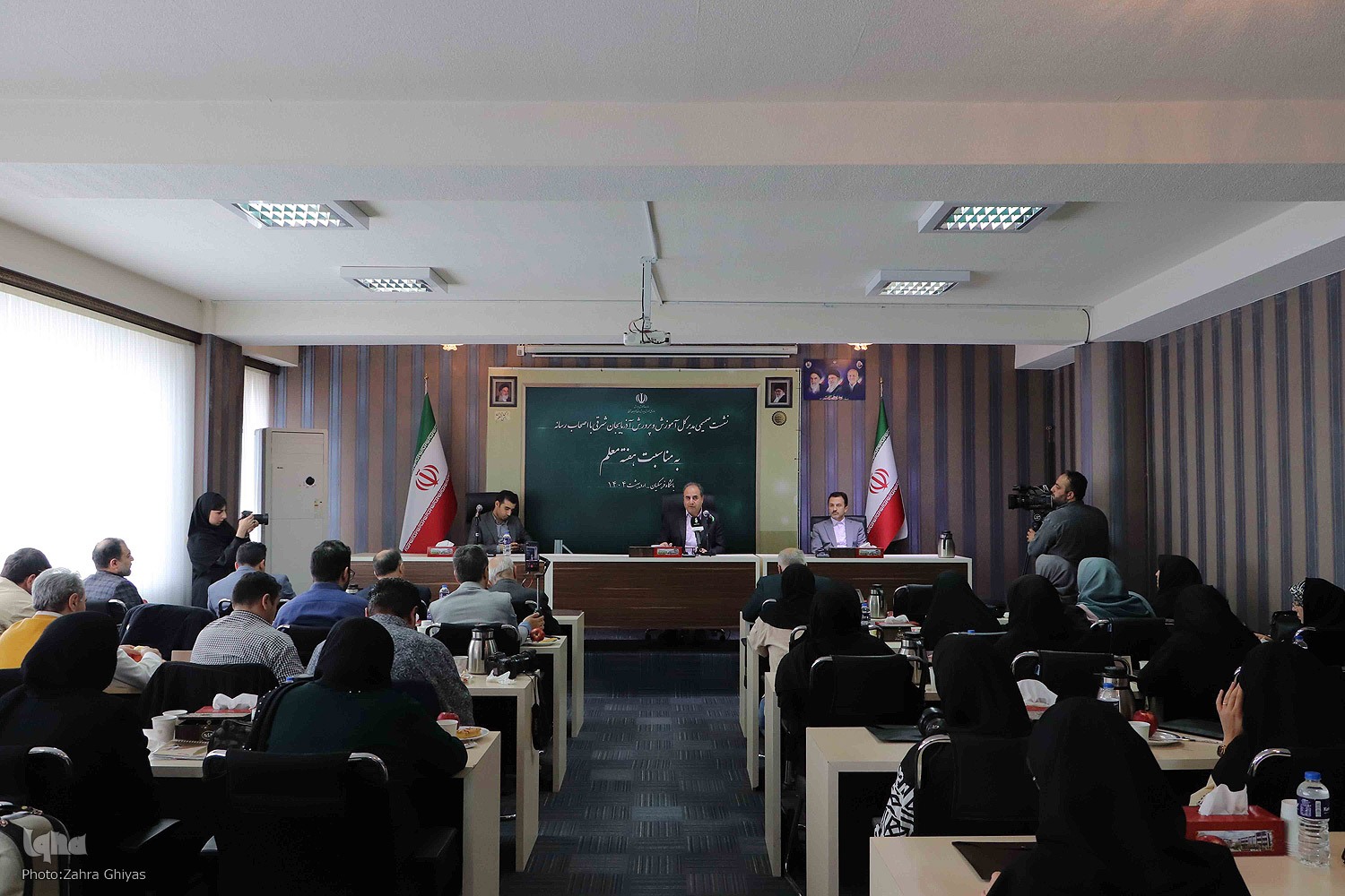 نشست خبری مدیرکل آموزش و پرورش آذربایجان شرقی