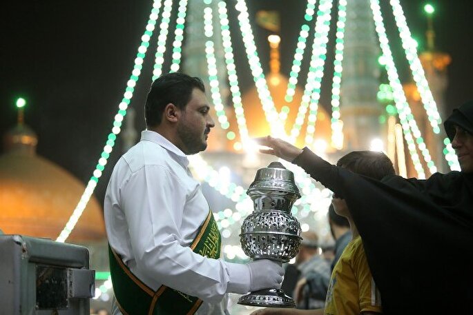 عکس | حال و هوای حرم حضرت فاطمه معصومه(س) در شب عید قربان