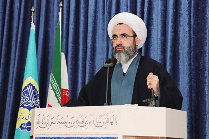 ولایت فقیه محور انسجام امت اسلامی است