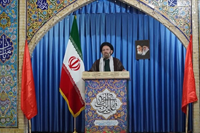 نیازمند وحدت، انسجام و مقاومت در برابر جنگ رسانه‌ای دشمن هستیم