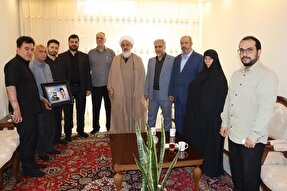 دیدار شهردار تبریز با خانواده شهیدان «جباریان» و «طرماحی»