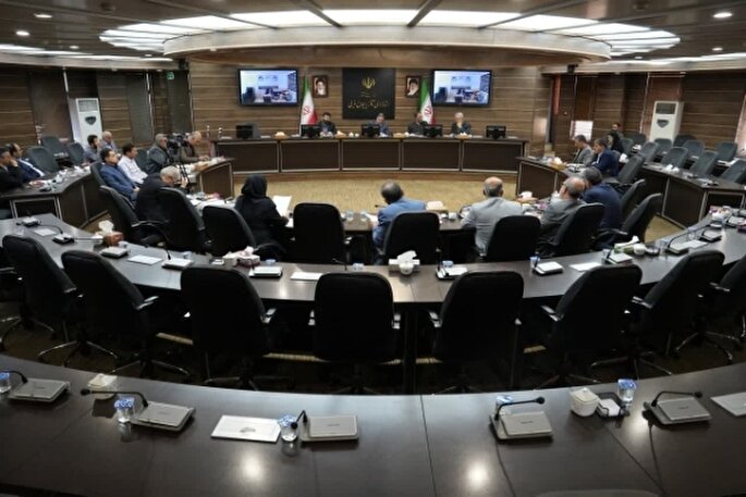 دستگاه‌های متولی آذربایجان‌غربی روند واردات را تسهیل کنند