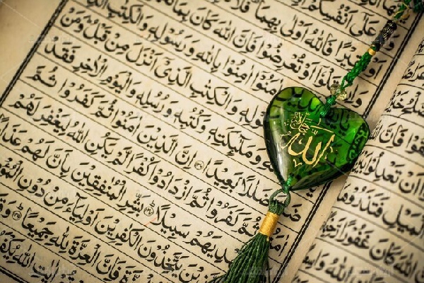 جریان زندگی با آیات وحی؛ سبک زندگی قرآنی در دل مشاغل ساده