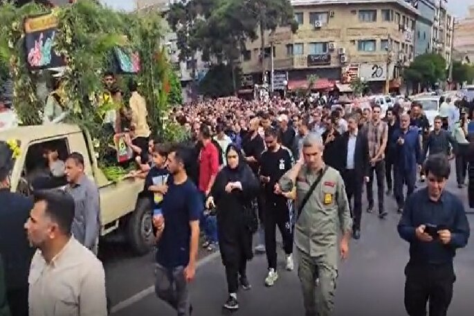 مراسم تشییع پیکر شهید «فرزین میرزاگل‌پور» در بابل برگزار شد + فیلم