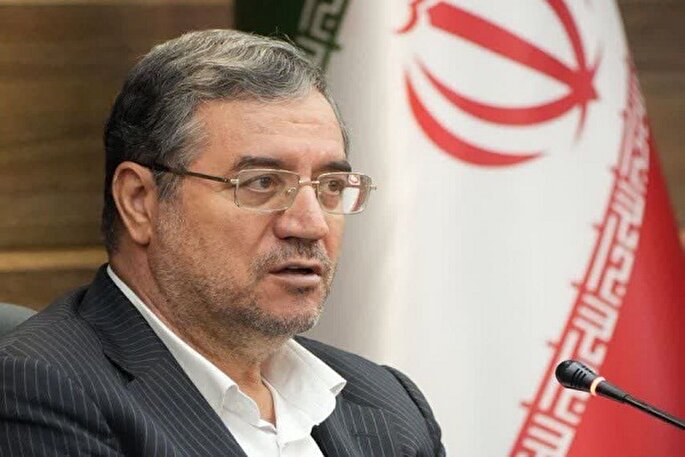 دیدار رئیس اتاق بازرگانی ارومیه و مدیر مرکز خدمات سرمایه‌گذاری استان با استاندار آذربایجان‌غربی