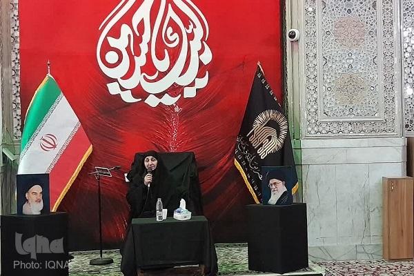 نشست «ما رأیت الا جمیلا» در حرم رضوی برگزار شد