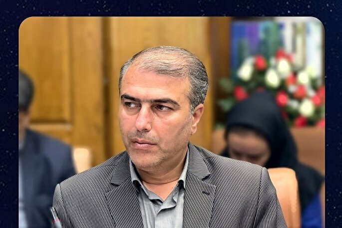 حضور فعالانه فرهنگیان در میدان تعلیم و تربیت تعطیل‌پذیر نیست