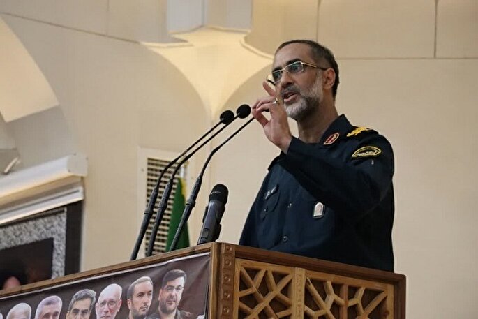 مردم با انسجام ملی سیلی محکمی بر پیکره دشمنان زدند