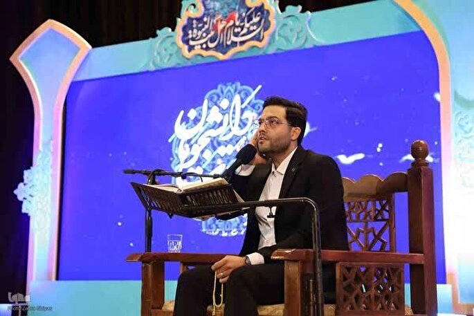 قاری مازندرانی نماینده ایران در مسابقات قرآن دانشجویان مسلمان شد