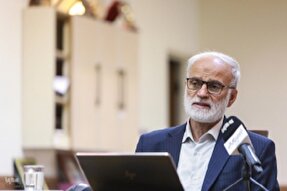 قرآن، ادبستان ملکوتی بندگی و جلوه نور حقیقت + فیلم