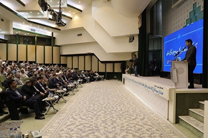 صداوسیما از ظرفیت هنرمندان بومی در برنامه‌ها و پروژه‌های ملی استفاده کند