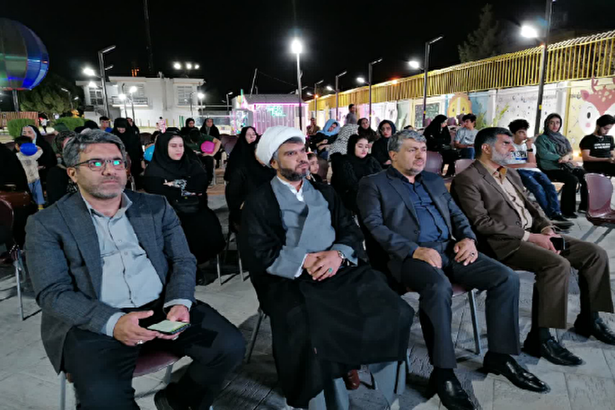 آئین تکریم فرزندان کارکنان آسمانی در کرمان برگزار شد