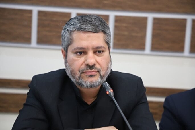 وجود رهبری بصیر و اتحاد ملت ایران سپری محکم در برابر دشمنان است