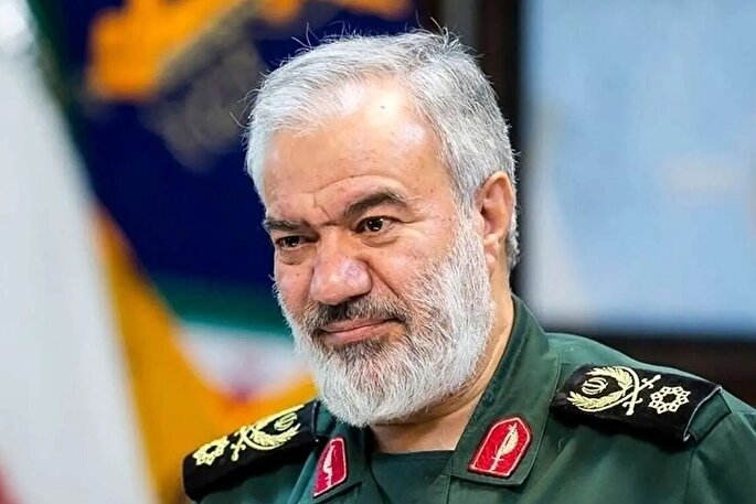 انقلاب اسلامی به تکالیف خود و دستور قرآن عمل می‌کند