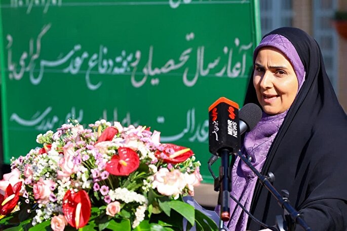 کشور با حضور جوانان آینده روشنی در پیش دارد