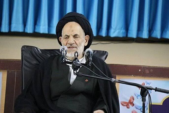 دشمن با ترویج قانون‌شکنی به‌دنبال تضعیف ارزش‌های اسلامی و اجتماعی است