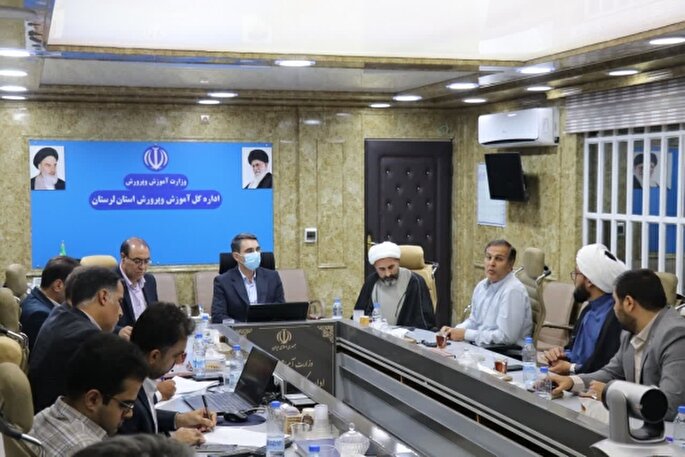 ۱۳ آبان فرصت تقویت انسجام ملی است