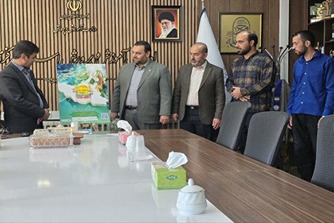 پوستر طرح امام‌شناسی در استان مرکزی رونمایی شد