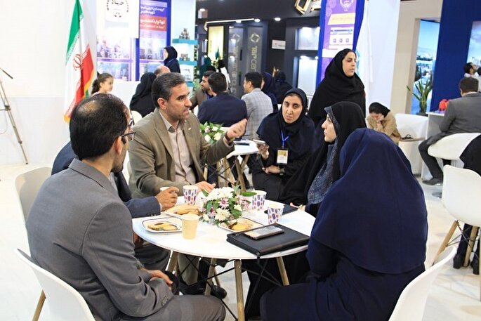 نقش اثرگذار جهاددانشگاهی در ارائه مدل‌های تاب‌آوری در فرزندپروری