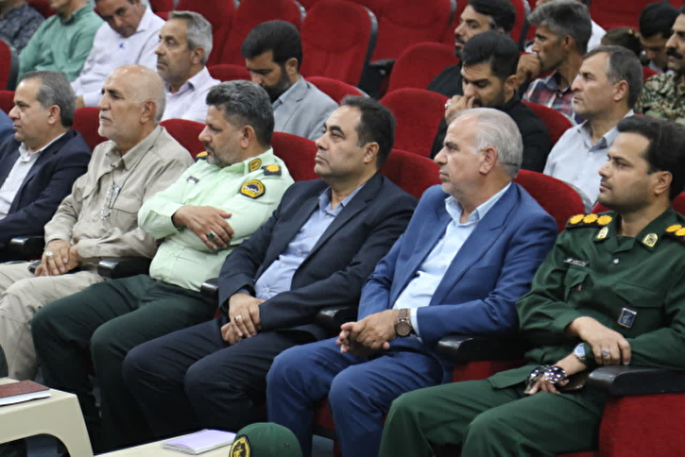 یادواره ۲۷ شهید کارمند شهرستان زرند برگزار شد