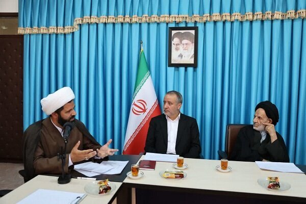 حجت‌الاسلام حجت سالاری‌مکی، مدیرکل تبلیغات اسلامی خراسان‌جنوبی در نشست شورای توسعه فرهنگ قرآنی