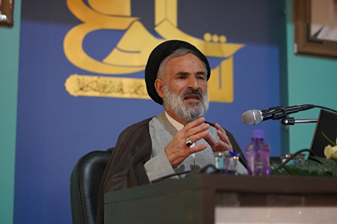 دولت اسلامی باید در کنار مردم و با مشارکت آنان فعالیت کند