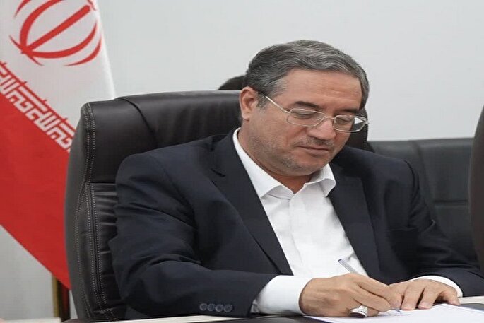 حضور پرشور در راهپیمایی ۱۳ آبان پیام مقاومت ملت ایران است